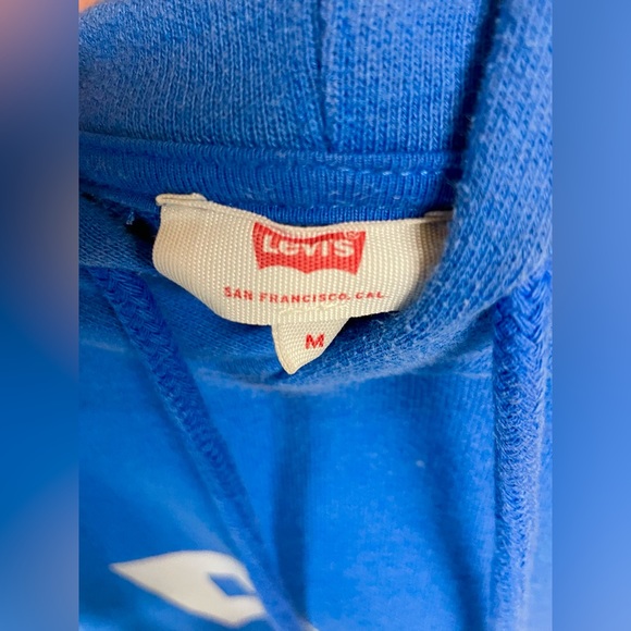 Levi’s Hoodie - Picture 3 of 3